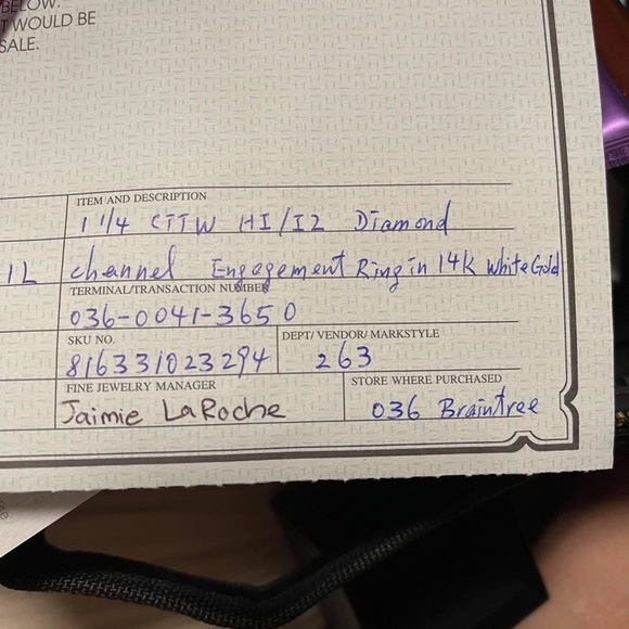 Wedding ring - Picture 10 of 11